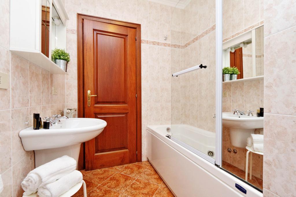 Mecenate Charme Apartment Rome Extérieur photo